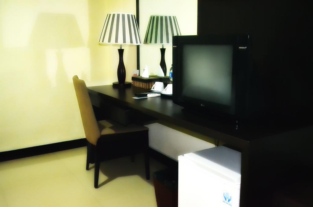 Royal Mamberamo Hotel Sorong Phòng bức ảnh