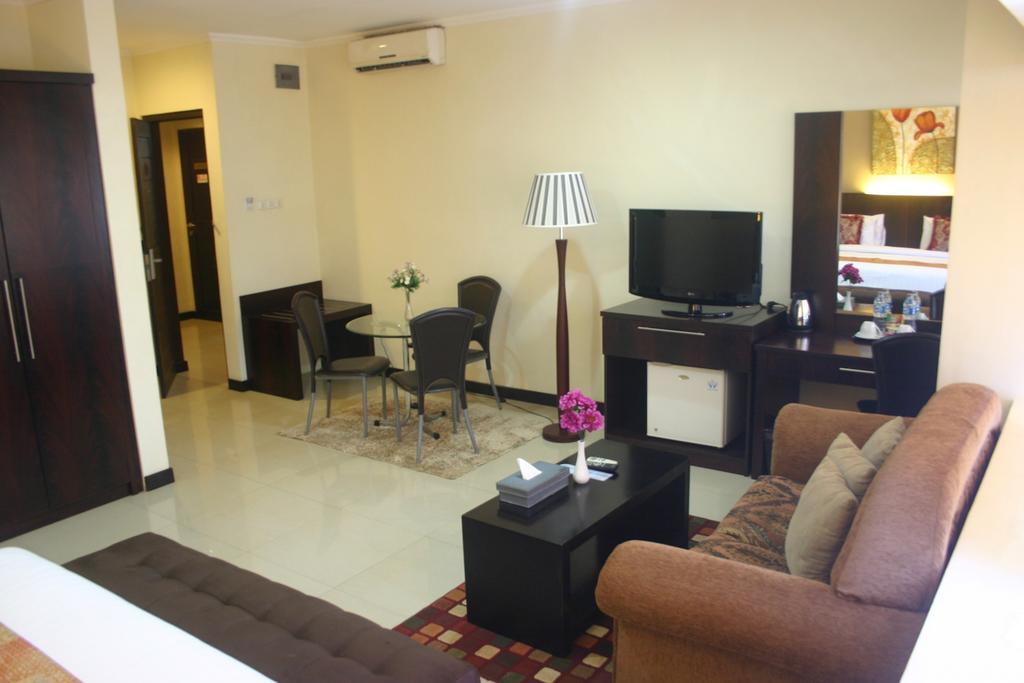 Royal Mamberamo Hotel Sorong Phòng bức ảnh