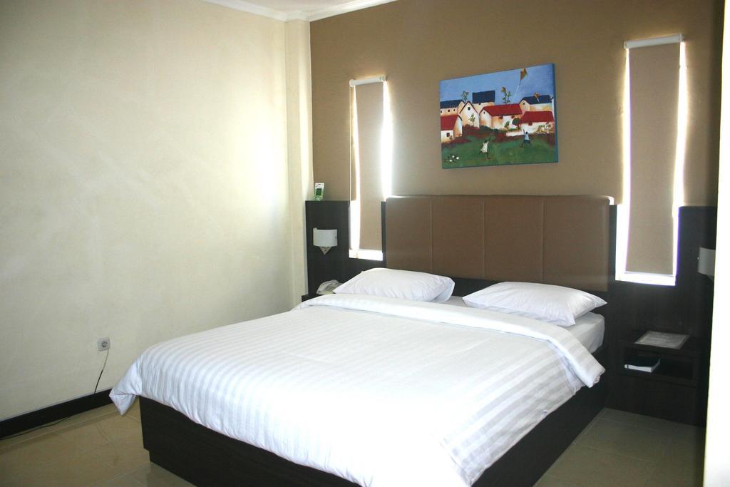 Royal Mamberamo Hotel Sorong Phòng bức ảnh