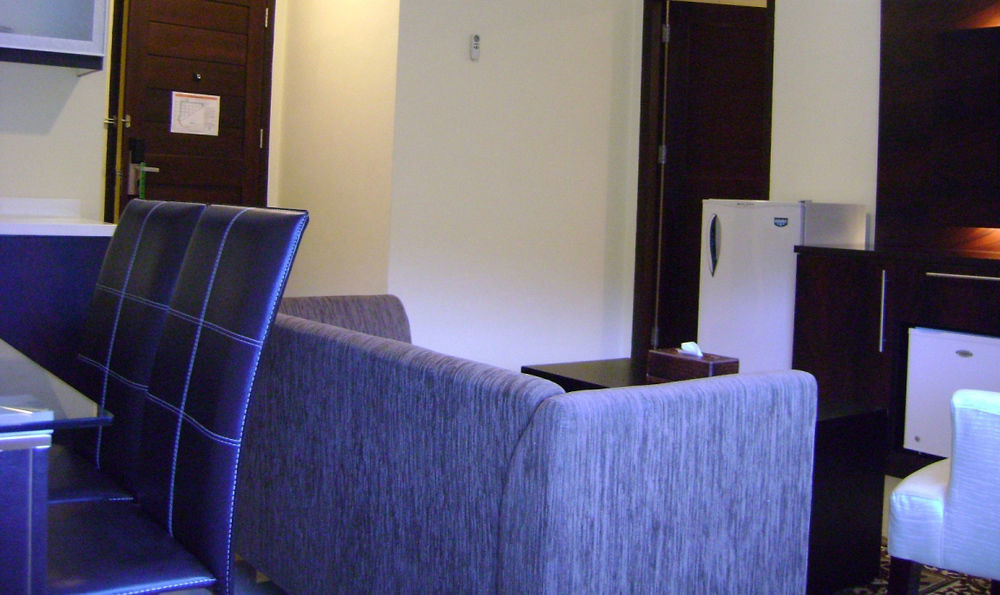 Royal Mamberamo Hotel Sorong Ngoại thất bức ảnh