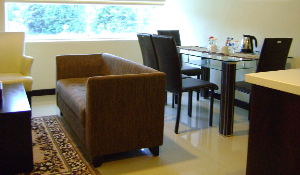 Royal Mamberamo Hotel Sorong Ngoại thất bức ảnh